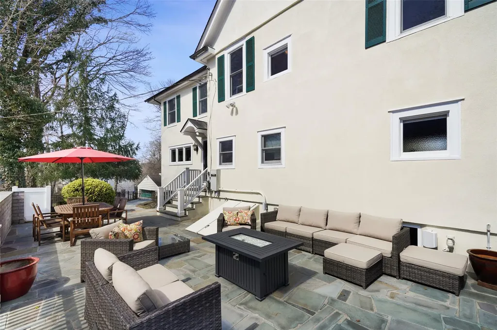 37 Hillside Avenue Katonah NY 10536