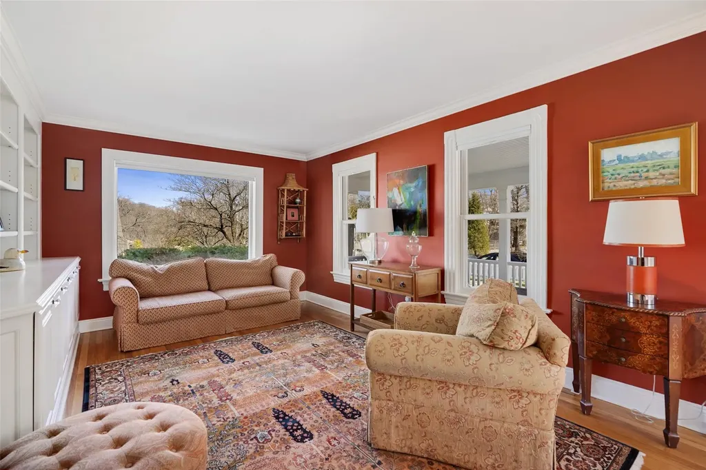 37 Hillside Avenue Katonah NY 10536