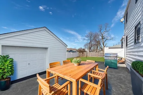 9 S Prospect Street Copiague NY 11726