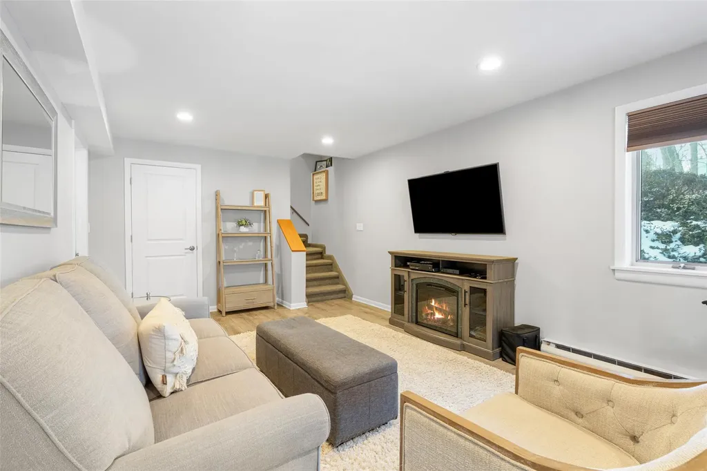 19 Krystal Drive Somers NY 10589