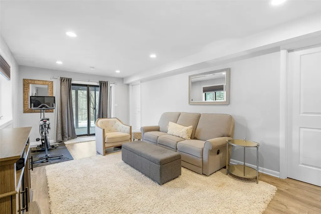 19 Krystal Drive Somers NY 10589