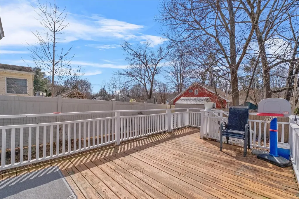 9 Fairfield Road Carmel NY 10512
