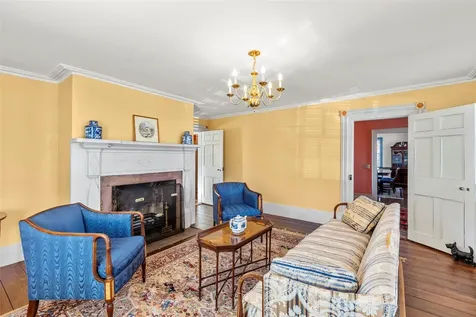 208 N Country Road Miller Place NY 11764