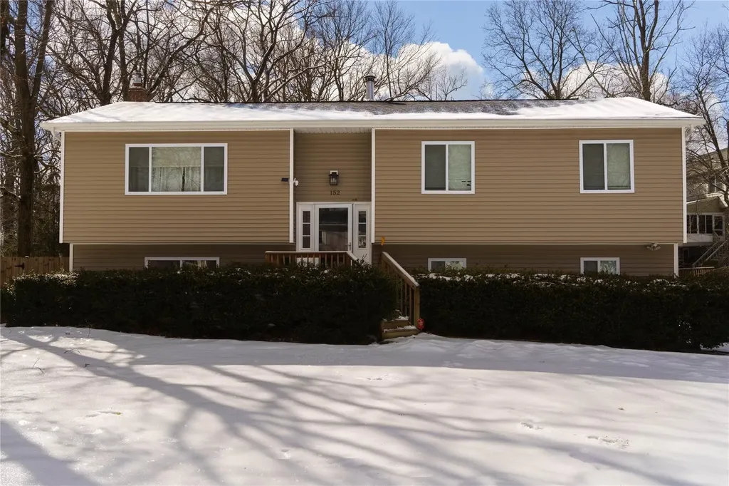 152 Lake Region Boulevard Monroe NY 10950
