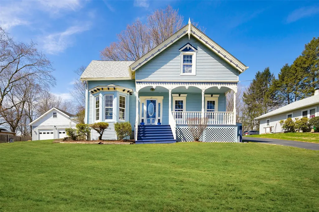27 Sands Avenue Milton NY 12547