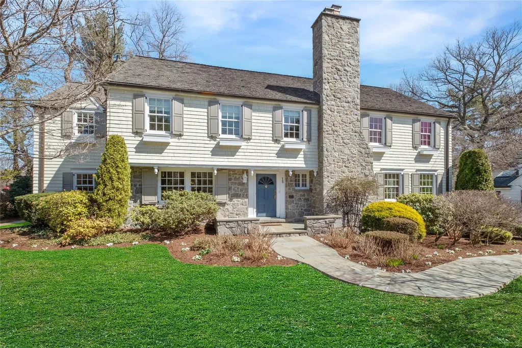 15 Glen Eagles Drive Larchmont NY 10538