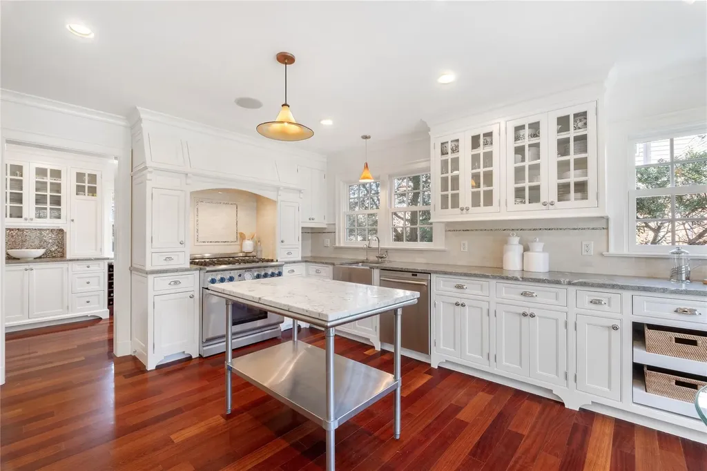 15 Glen Eagles Drive Larchmont NY 10538
