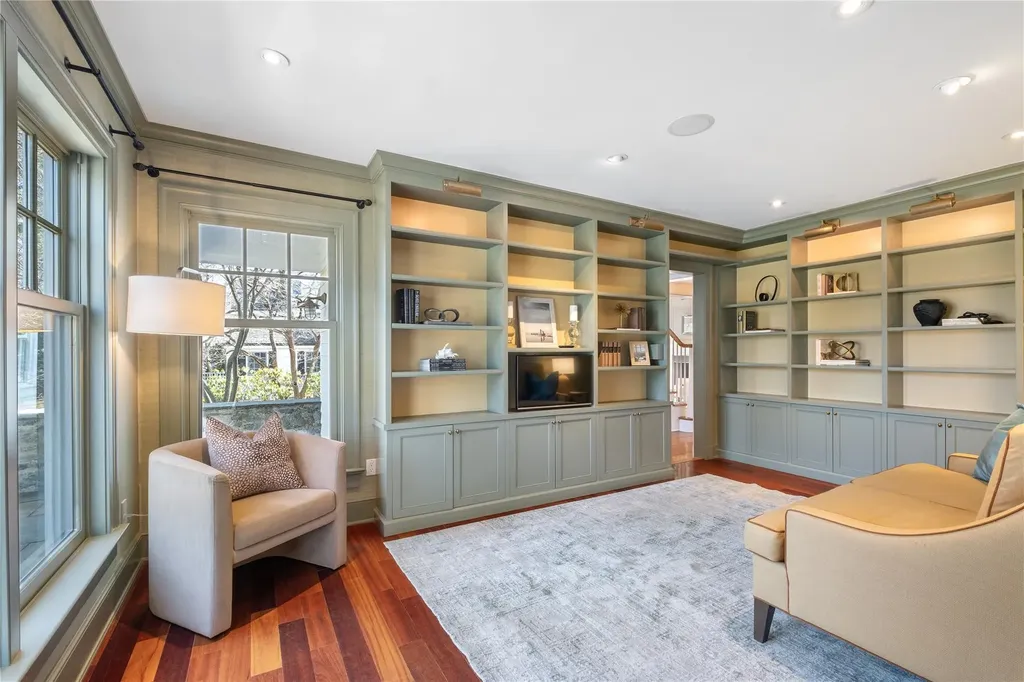 15 Glen Eagles Drive Larchmont NY 10538