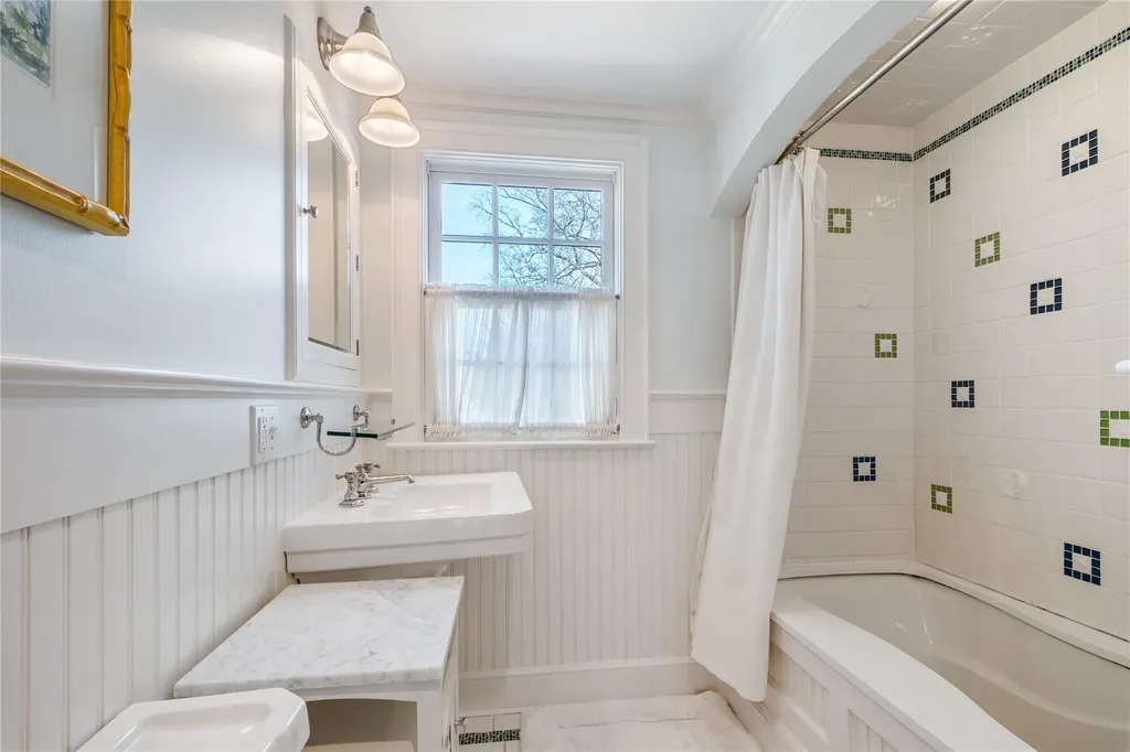 15 Glen Eagles Drive Larchmont NY 10538