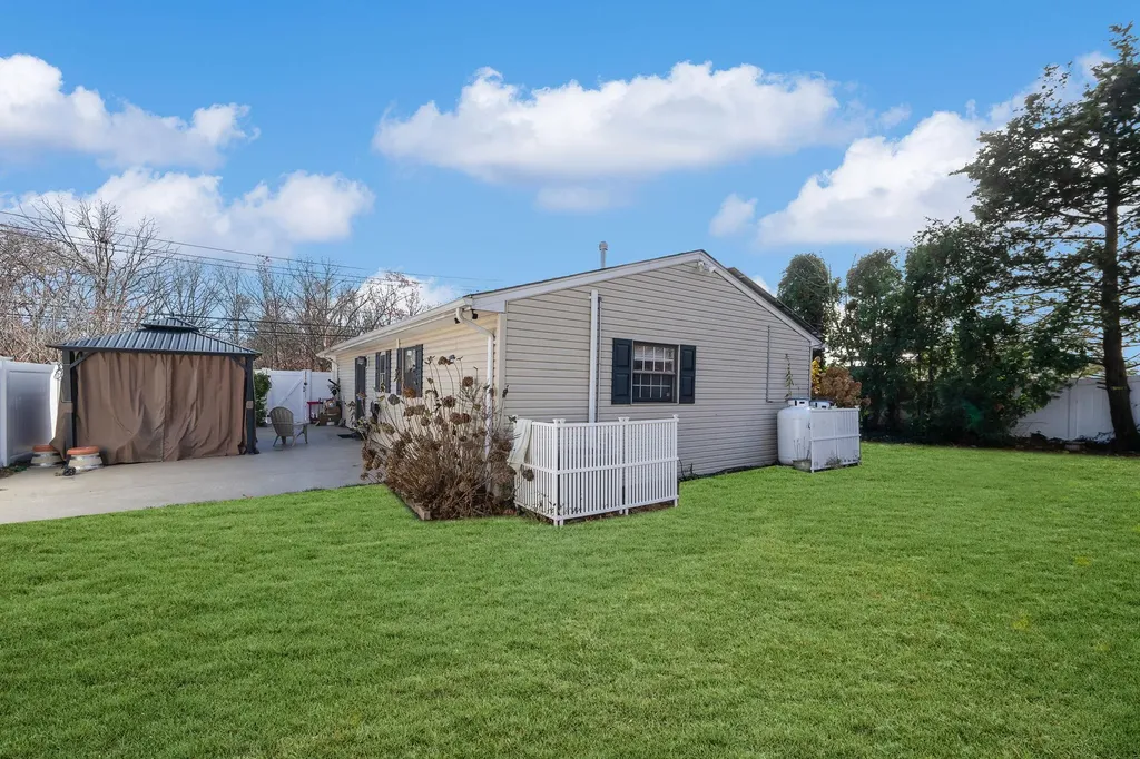 394 Boyle Road Selden NY 11784
