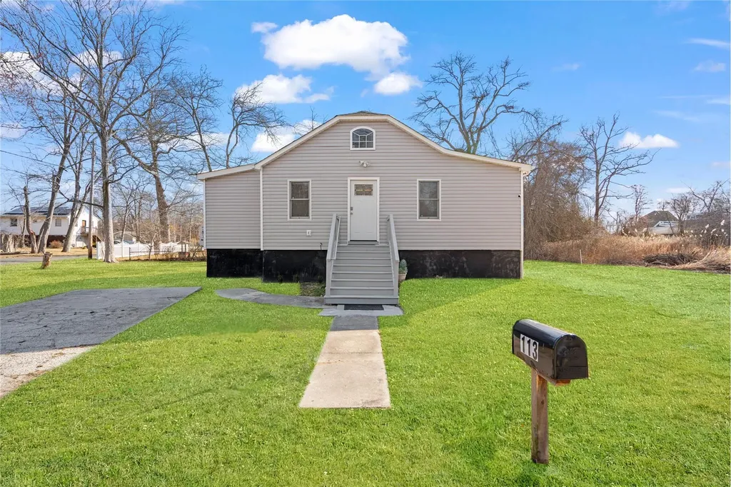 113 Mckinley Drive Brookhaven NY 11951