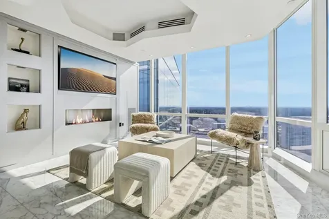 5 Renaissance Square White Plains NY 10601