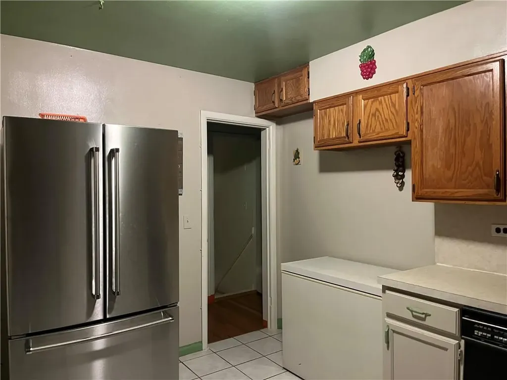 36 Canterbury Road Yonkers NY 10704