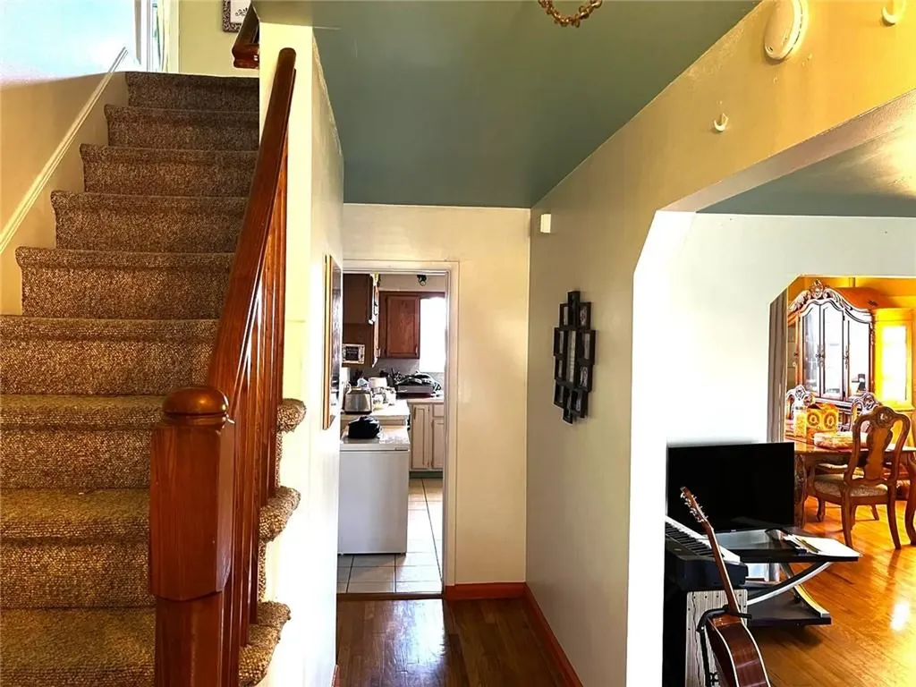36 Canterbury Road Yonkers NY 10704