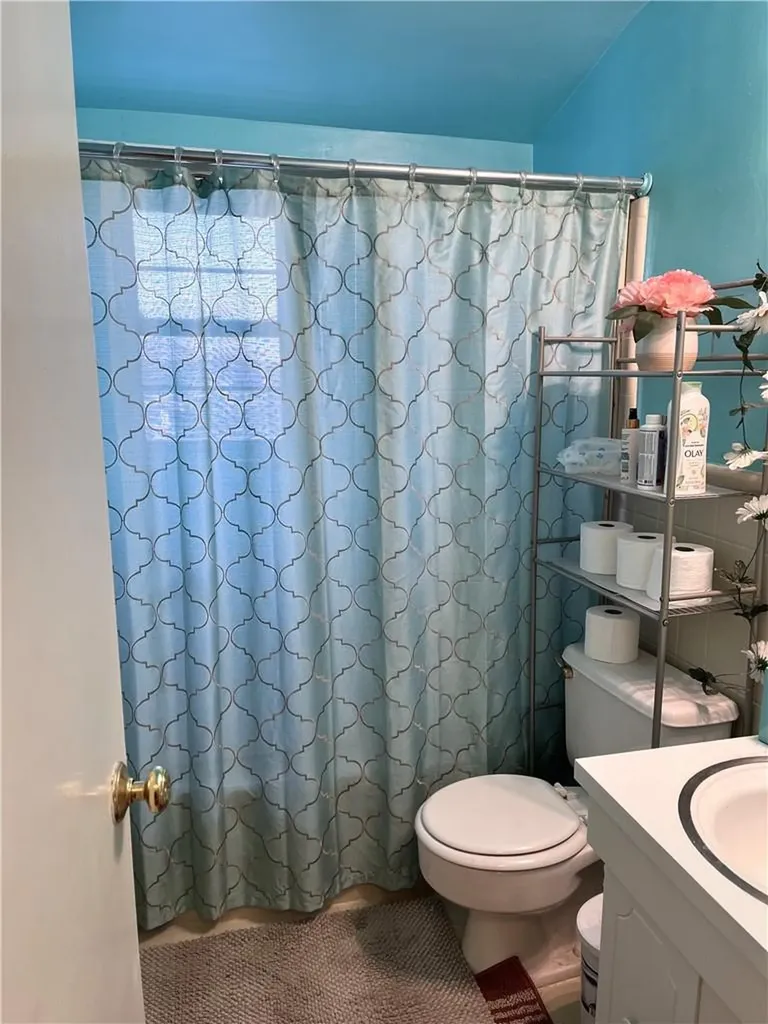 36 Canterbury Road Yonkers NY 10704