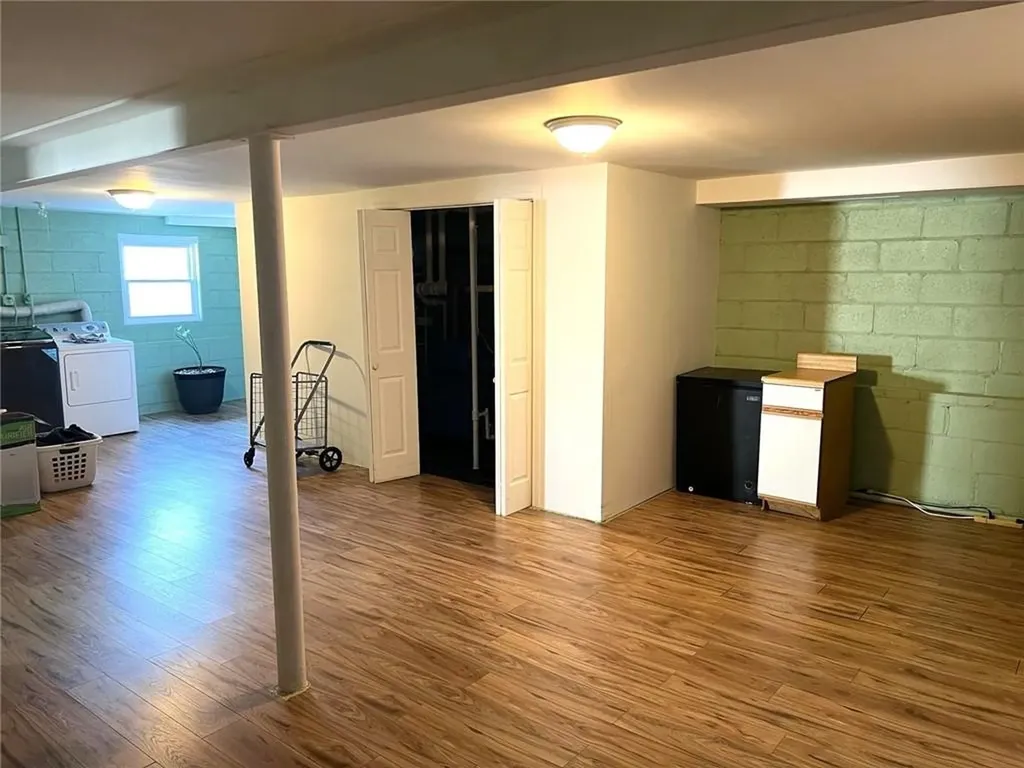 36 Canterbury Road Yonkers NY 10704