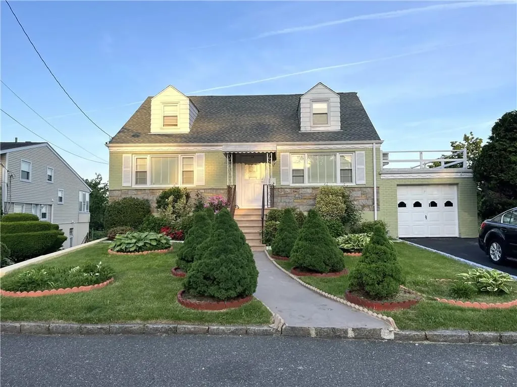 36 Canterbury Road Yonkers NY 10704