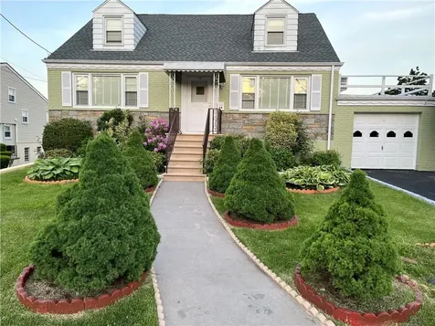 36 Canterbury Road Yonkers NY 10704