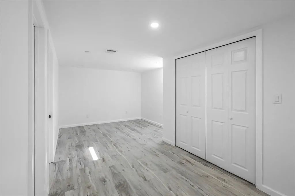 340 Earle Street Central Islip NY 11722