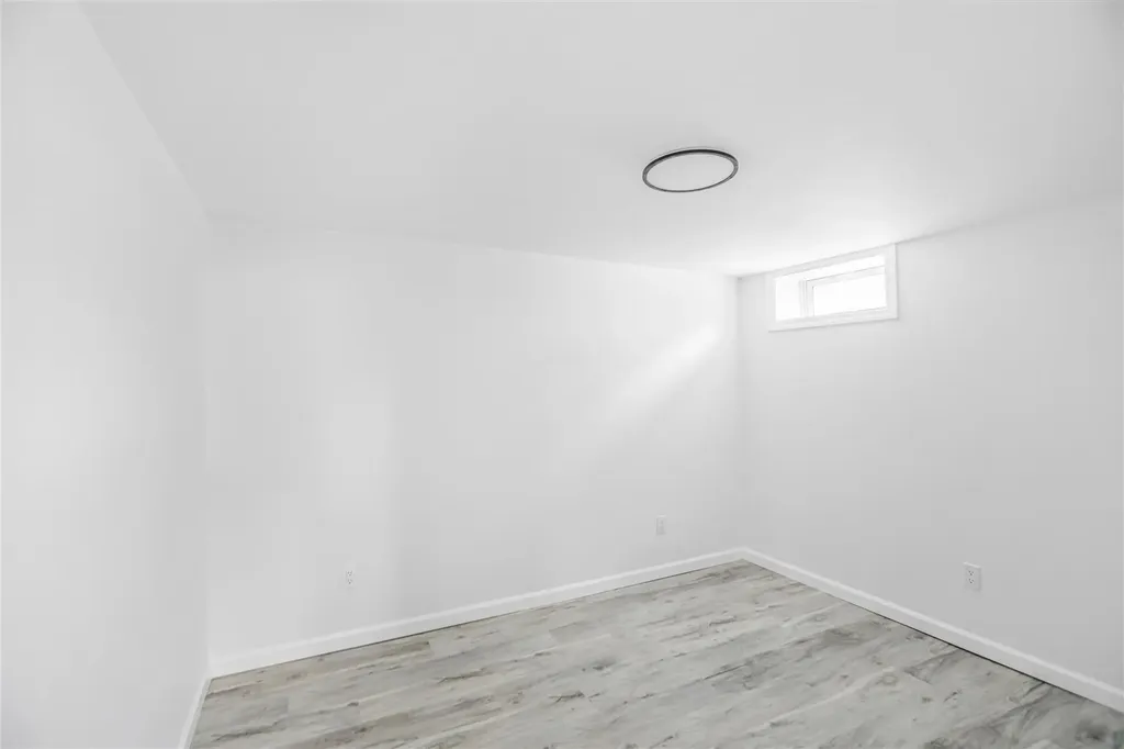 340 Earle Street Central Islip NY 11722