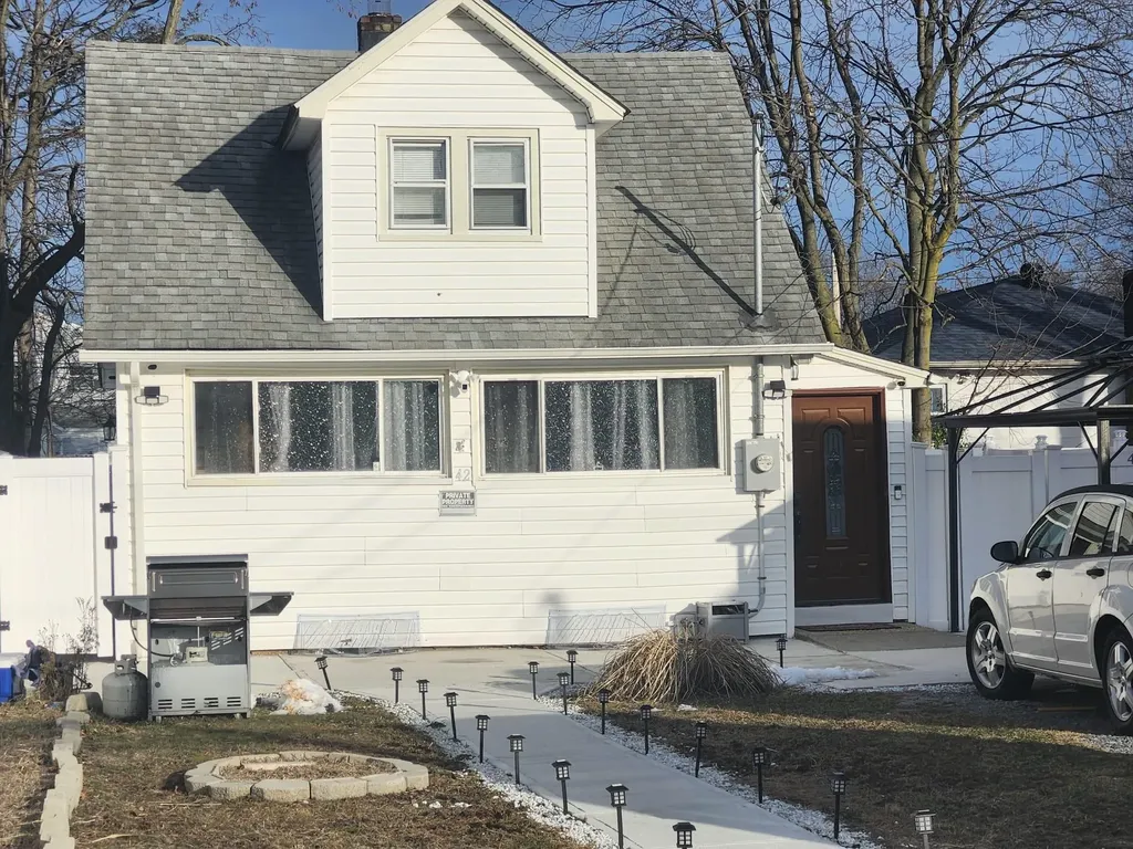 42 Virginia Avenue Hempstead NY 11550