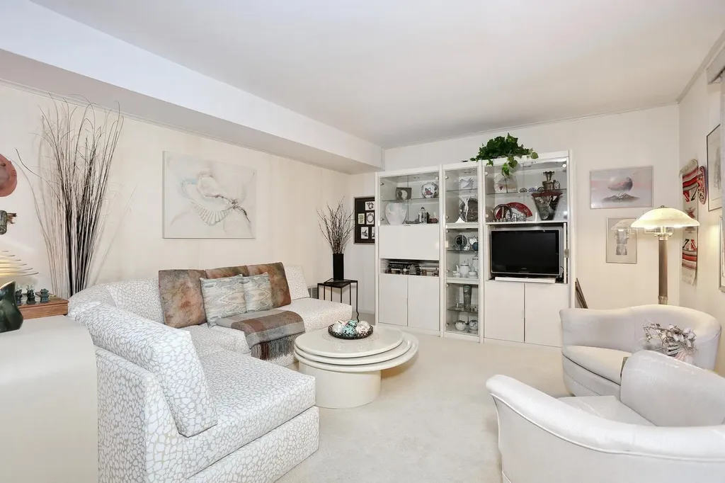 2 Sunderland Place Suffern NY 10901
