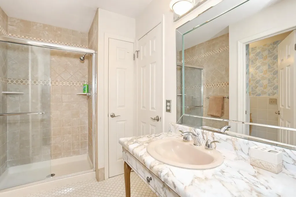 2 Sunderland Place Suffern NY 10901