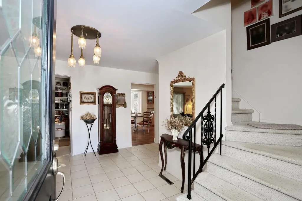 2 Sunderland Place Suffern NY 10901