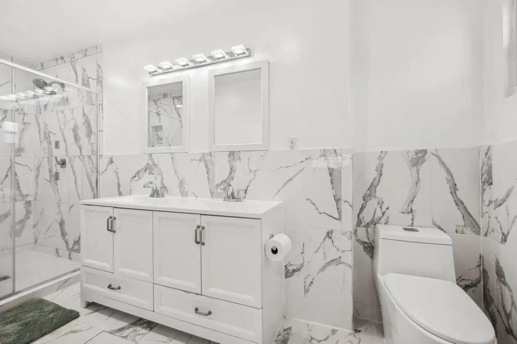 5 Sutton Lane Hewlett NY 11557