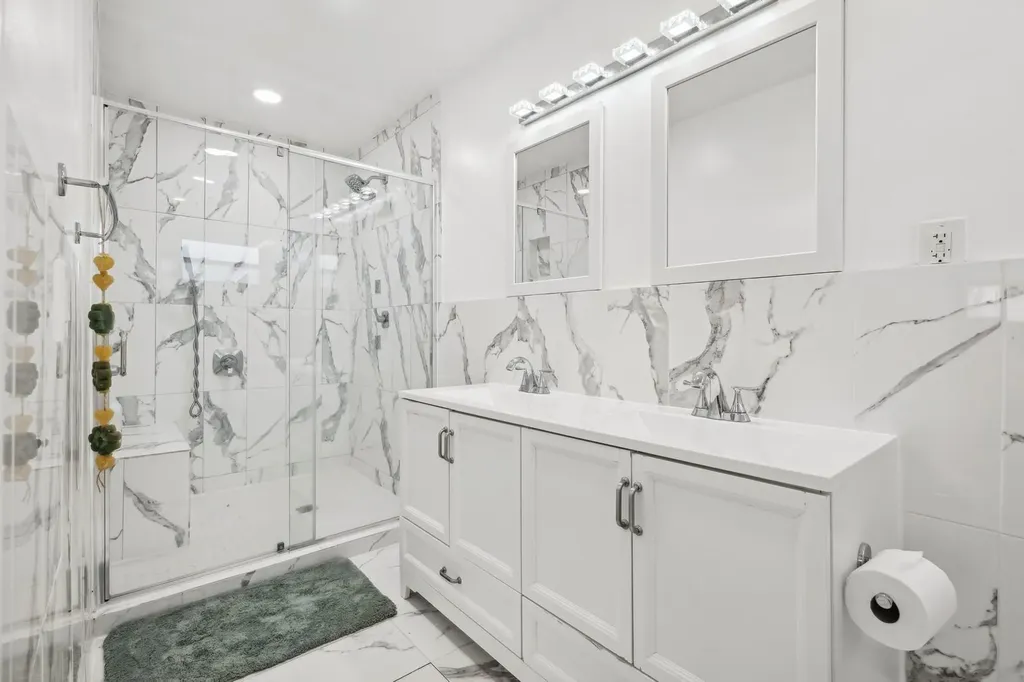 5 Sutton Lane Hewlett NY 11557