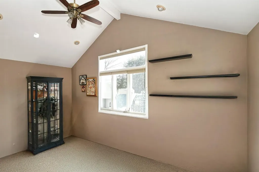 31 Timber Ridge Drive Commack NY 11725