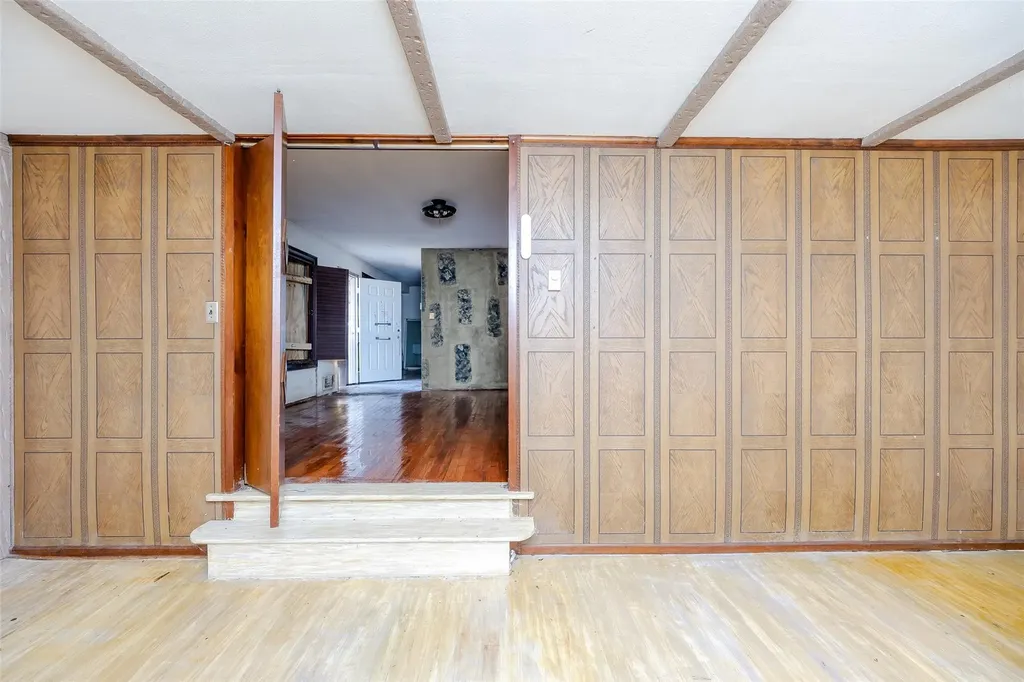 1522 N Gardiner Drive Bay Shore NY 11706