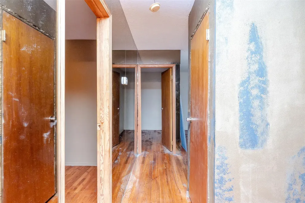 1522 N Gardiner Drive Bay Shore NY 11706