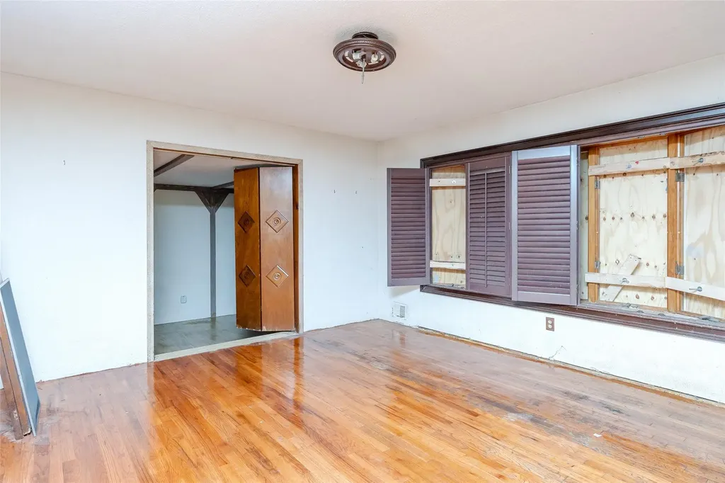1522 N Gardiner Drive Bay Shore NY 11706