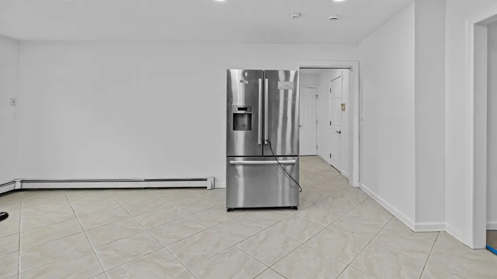 17 Shoreham Drive W Dix Hills NY 11746
