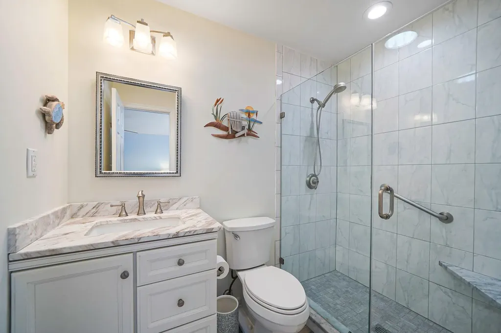 88 Rabbit Run Manorville NY 11949