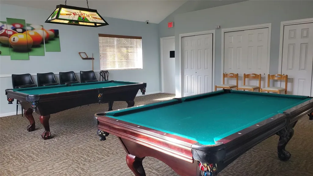 88 Rabbit Run Manorville NY 11949