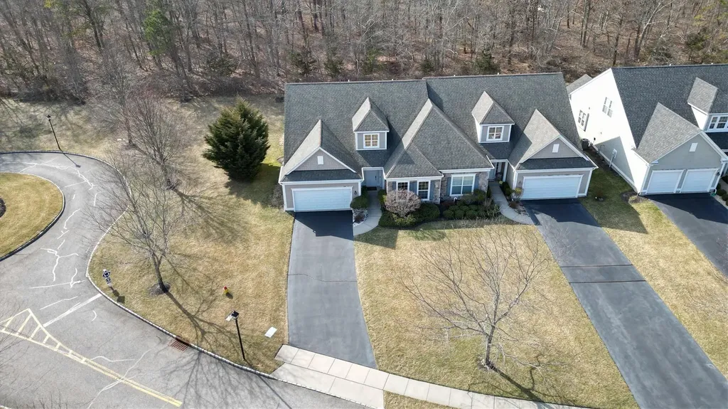 151 Alexandra Way Westhampton NY 11977