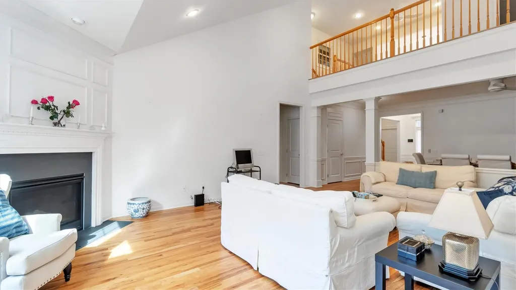 151 Alexandra Way Westhampton NY 11977