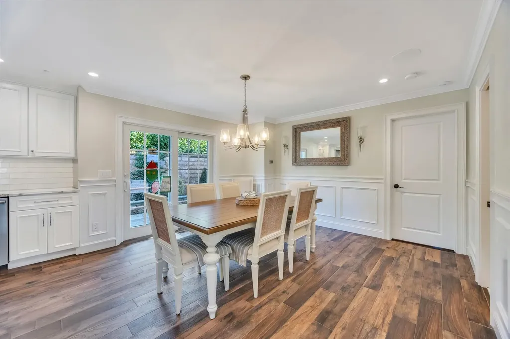 41 Parnell Drive Smithtown NY 11787