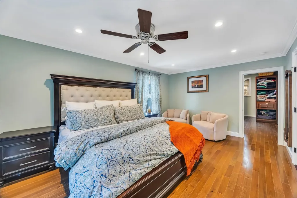 41 Parnell Drive Smithtown NY 11787