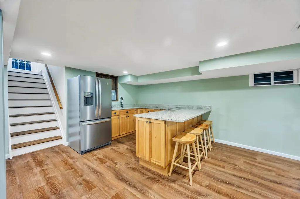 41 Parnell Drive Smithtown NY 11787