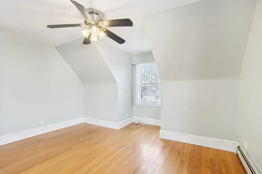 2481 Harvey Avenue Oceanside NY 11572