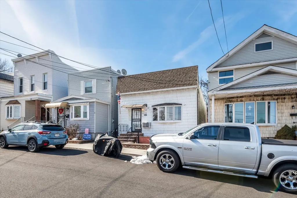 8258 89th Street Glendale NY 11385