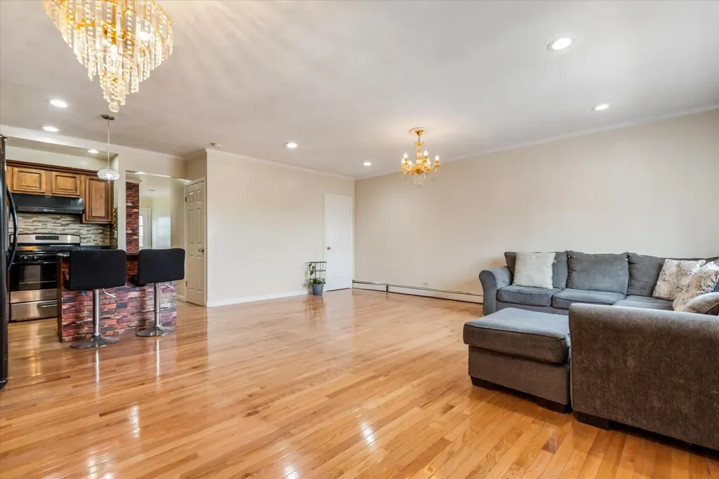 8258 89th Street Glendale NY 11385