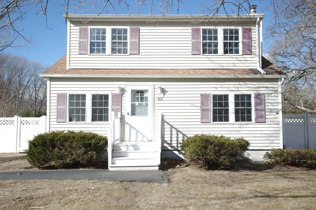 45 Winston Drive Brookhaven NY 11967