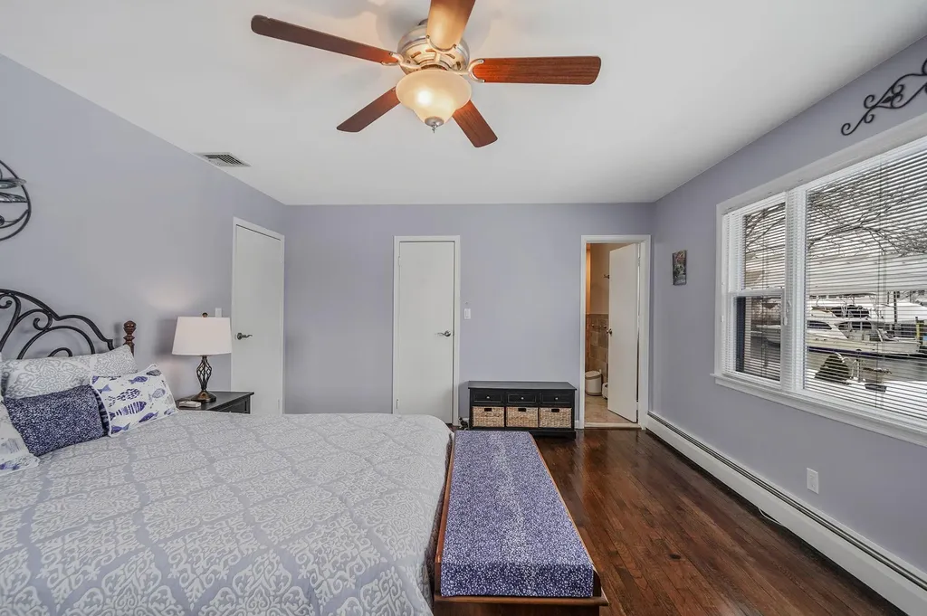 24 Lucinda Drive Babylon NY 11702