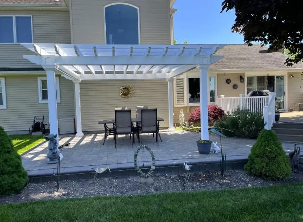 24 Lucinda Drive Babylon NY 11702