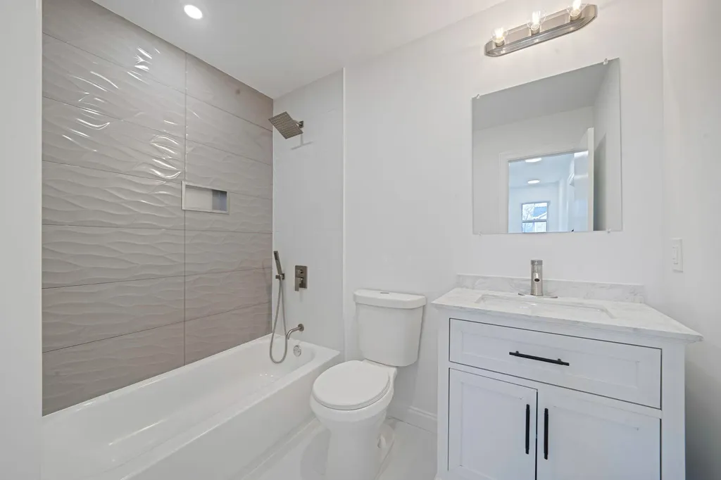 54 Ocean Avenue Hampton Bays NY 11946