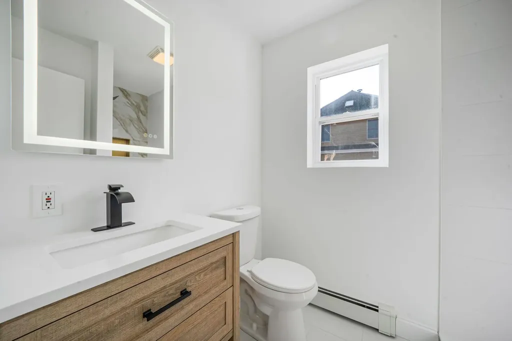 54 Ocean Avenue Hampton Bays NY 11946